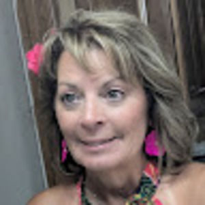 Meet your Posher, Michele